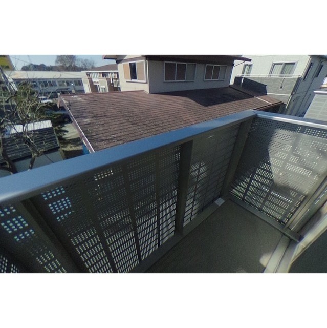 バルコニー　透け感あるバルコニーです