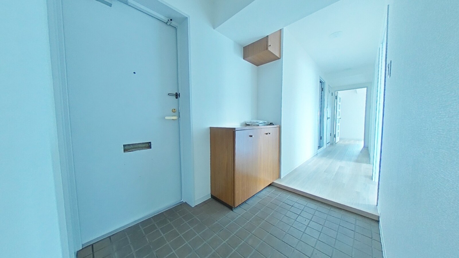 玄関　別号室参考写真です