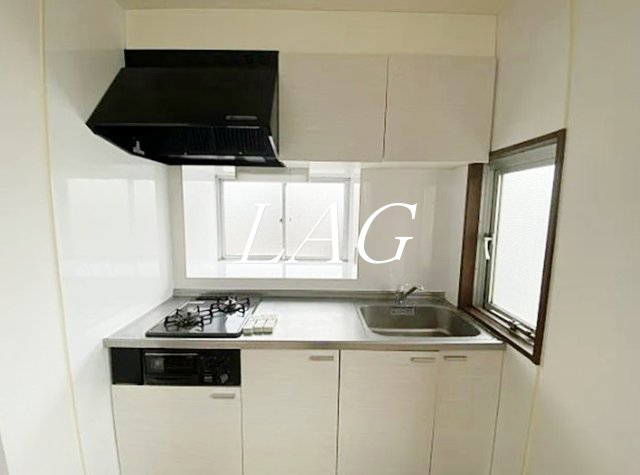 キッチン　キッチンです。