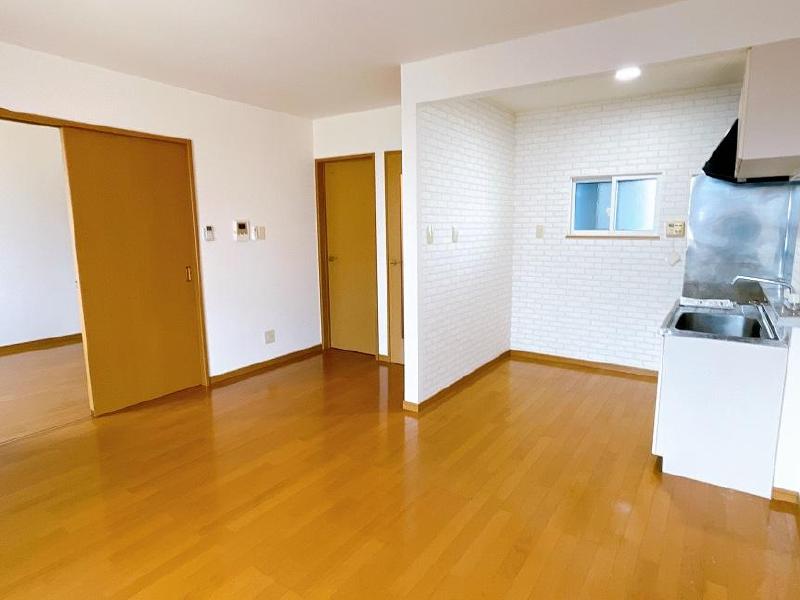 居室・リビング　同タイプ室内写真となります。