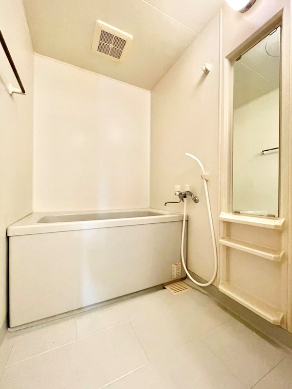 バス・シャワールーム　実際のお部屋の写真です