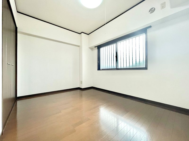 玄関　実際のお部屋の写真です