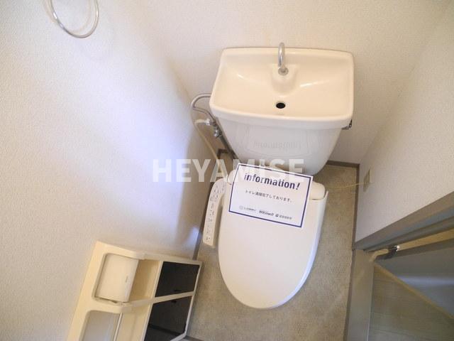 トイレ　※室内画像は別号室のもの