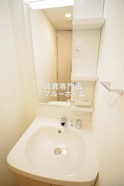洗面設備　独立洗面台あります！