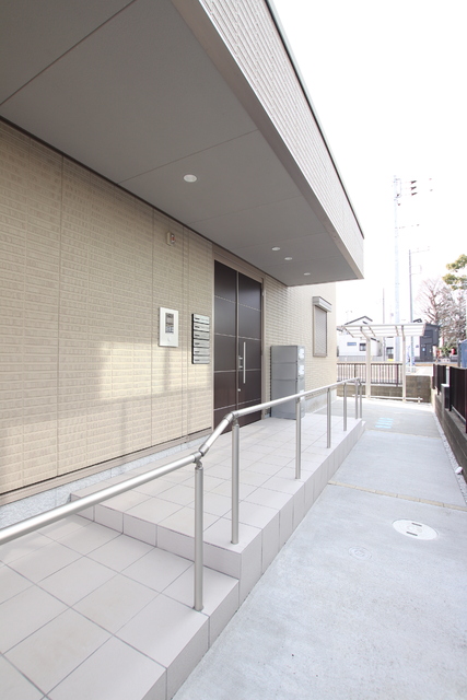 エントランス　建物入口♪