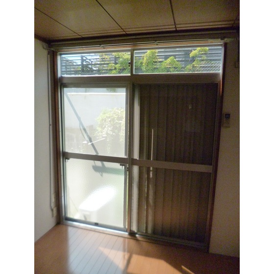 セキュリティ　シャッター