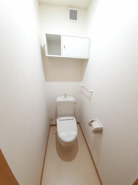 トイレ　温水洗浄便座