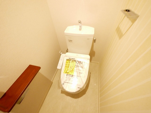 トイレ　コンパクトで使いやすいトイレです