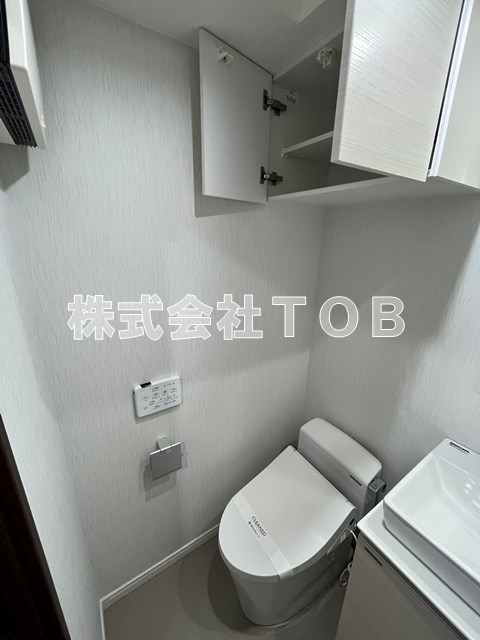 トイレ　※別号室参考写真