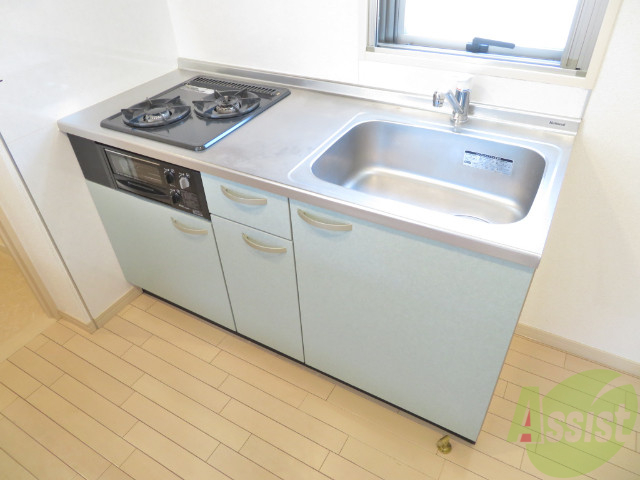 キッチン　シンプルなキッチンでとても使い易そうですね。