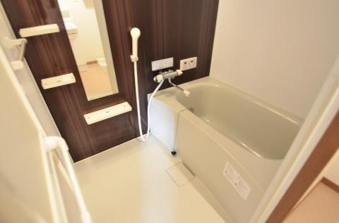 バス・シャワールーム　バス（イメージ）