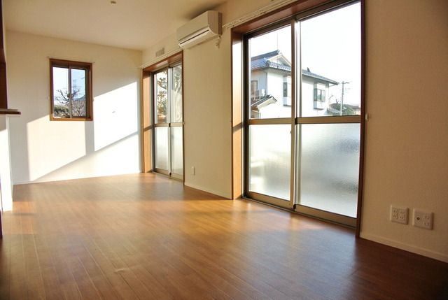 その他部屋・スペース　☆明るいリビング☆