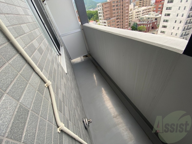 バルコニー　バルコニーです。洗濯物を干したり一息ついたりできますね！