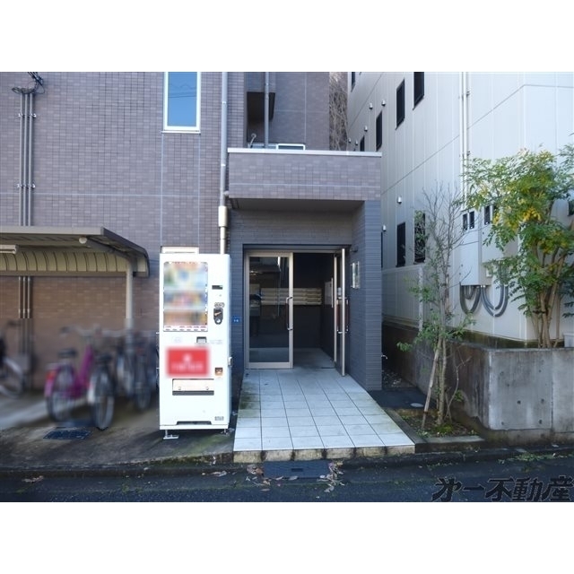 エントランス　エントランス