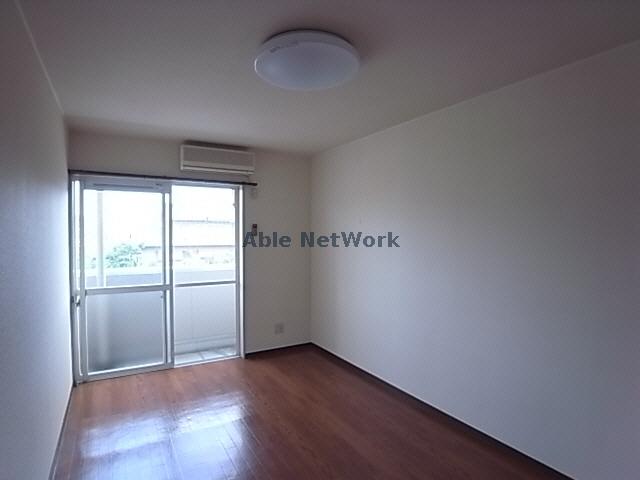 居室・リビング　居室