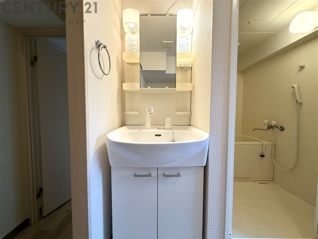 洗面設備　コンパクトで使いやすい洗面所♪