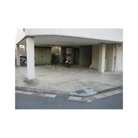 エントランス　メゾン赤坂の外観