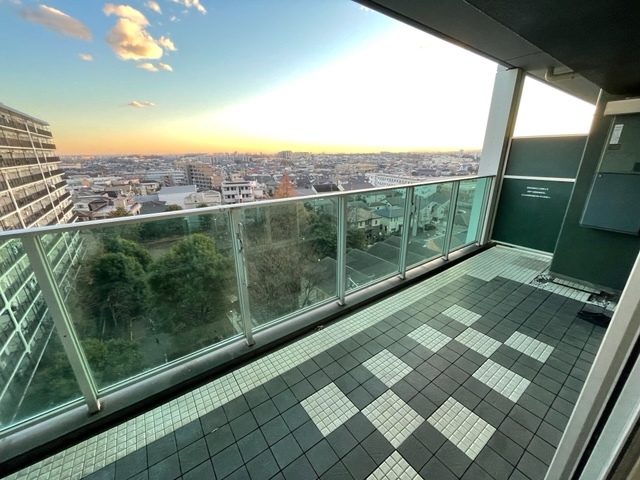 バルコニー　別部屋の参考写真