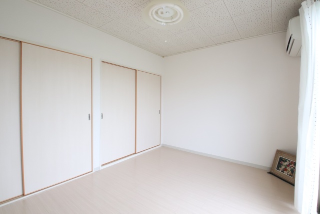 居室・リビング　※別室の参考写真の為、現況優先です。