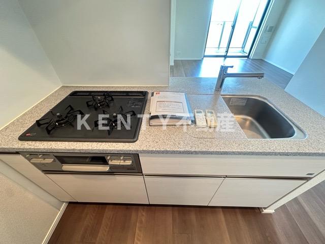 キッチン　キッチンでお料理をお楽しみください