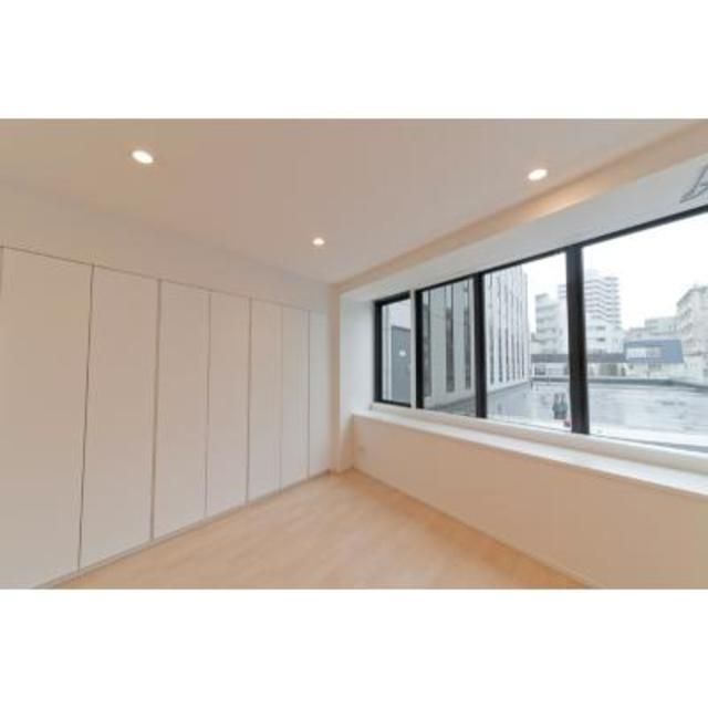 居室・リビング　写真は同タイプ住居です。