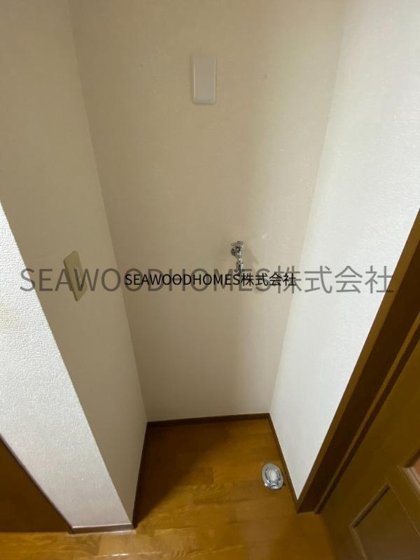 その他部屋・スペース　上部空間が広いため、ランドリーラックの設置もスムーズ。