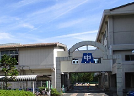 中学校　仙台市立南中山中学校（中学校）まで2461m