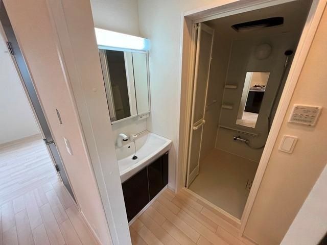 洗面設備　同型イメージ