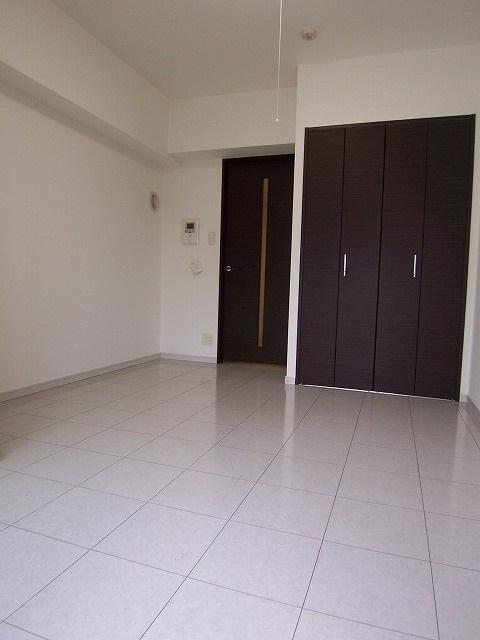 居室・リビング　きれいなお部屋