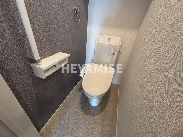 トイレ　※室内画像は類似物件のもの