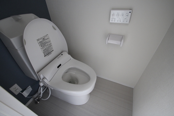 トイレ　※別の階の写真です。