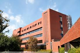 図書館　日野市役所 平山図書館（図書館）まで722m