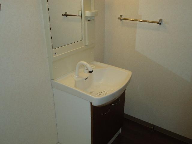 洗面設備　洗髪洗面化粧台