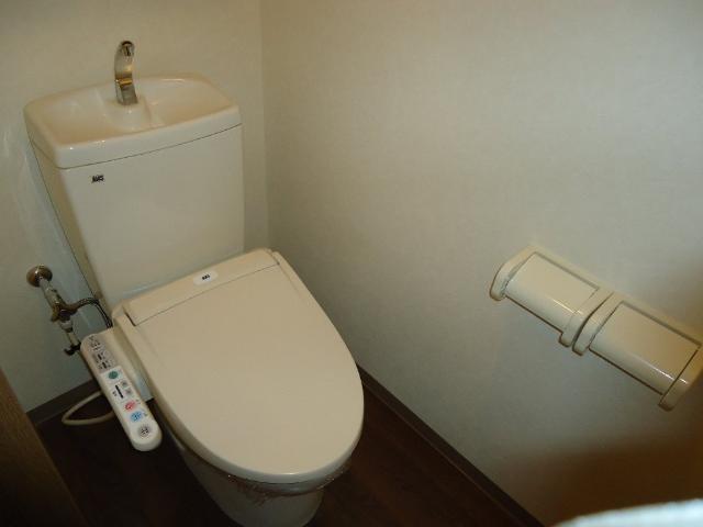 トイレ　シャワー付トイレ