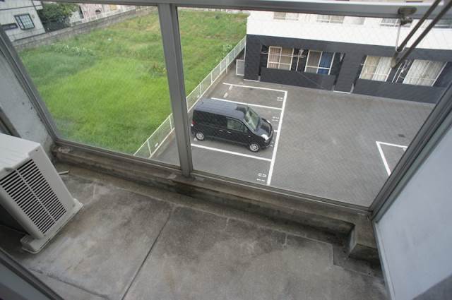 バルコニー　別号室