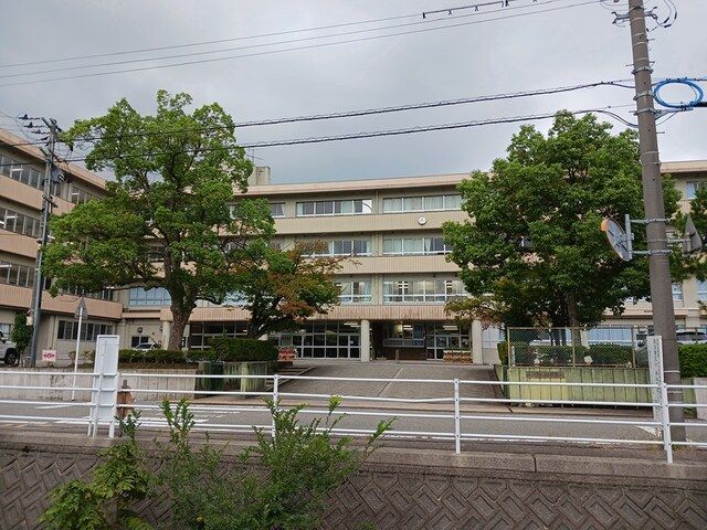 小学校　扇台小学校（小学校）まで505m