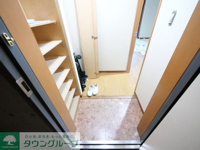 玄関　★お問い合わせはタウンハウジング町田店まで★