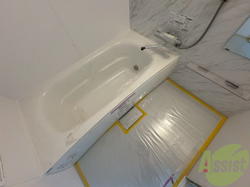 バス・シャワールーム　お風呂になります。一日の疲れを癒してくださいね。