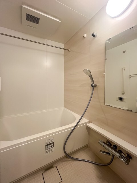 バス・シャワールーム　※写真は同タイプ住戸です。