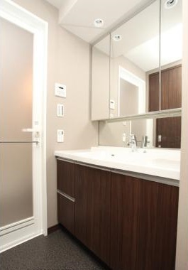 洗面設備　パウダールーム