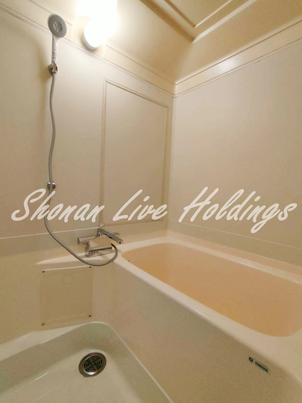 バス・シャワールーム　バスルーム