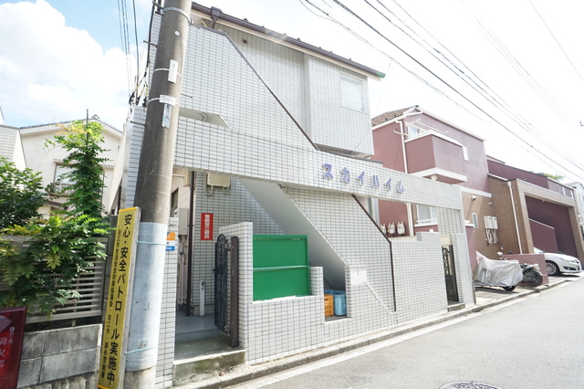 建物外観　閑静な住宅地でゆったりライフスタイルを満喫♪