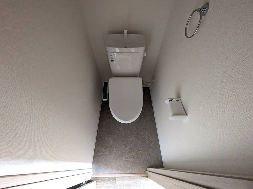 トイレ　トイレ