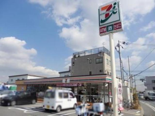 コンビニ　セブンイレブン高槻唐崎北店（コンビニ）まで533m