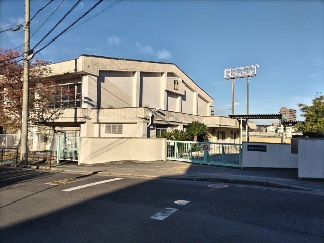 中学校　名古屋市立天白中学校（中学校）まで1100m