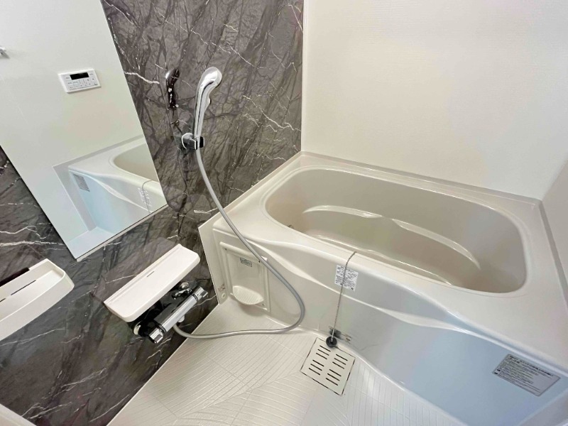 バス・シャワールーム　同型イメージ