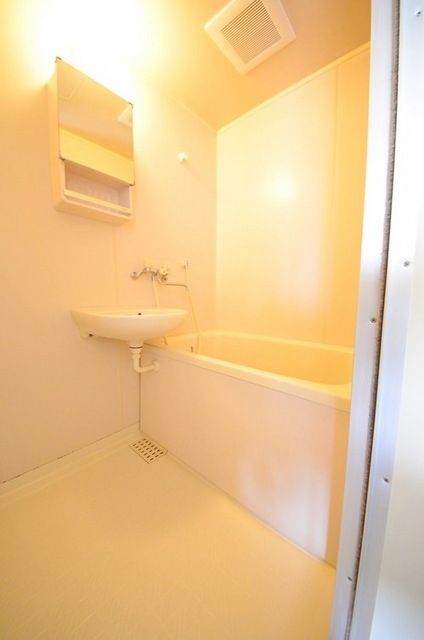 バス・シャワールーム　お部屋探しはタウンハウジングへ♪