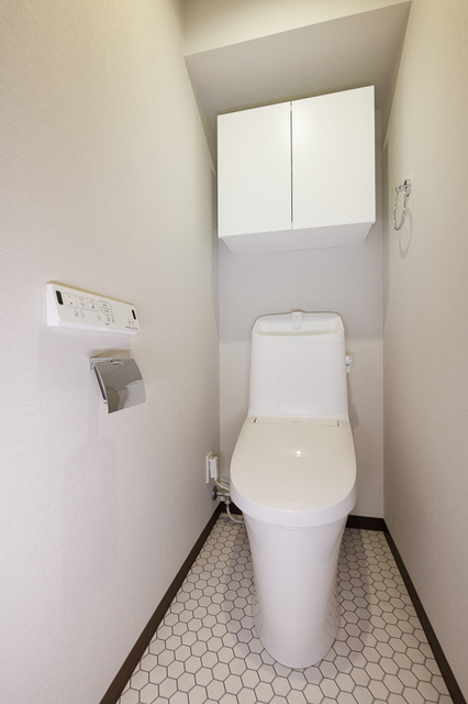 トイレ　※写真は同タイプ住戸です。