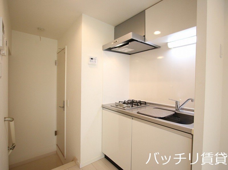 キッチン　同型タイプの為現状を優先致します。