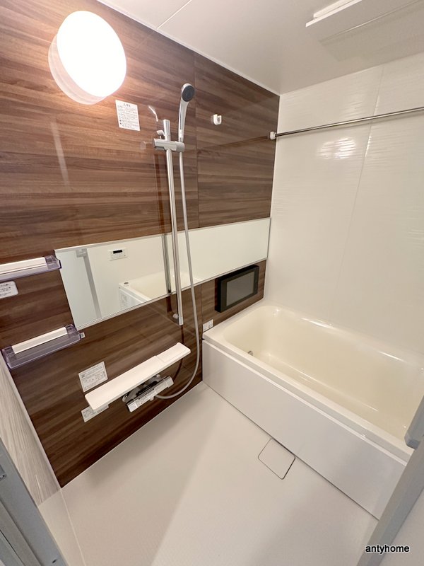 バス・シャワールーム